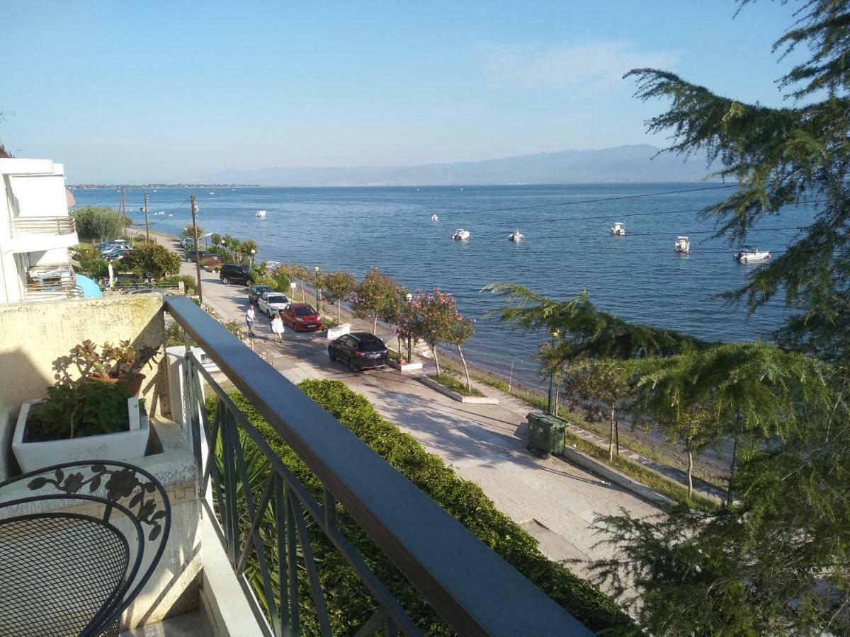 Mare E Monti1 Daire Kamena Vourla Dış mekan fotoğraf