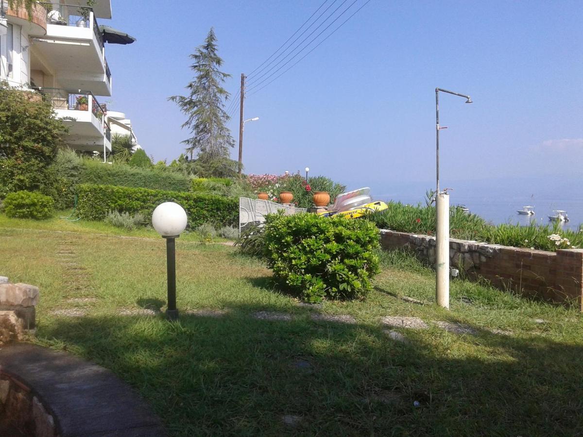 Mare E Monti1 Daire Kamena Vourla Dış mekan fotoğraf